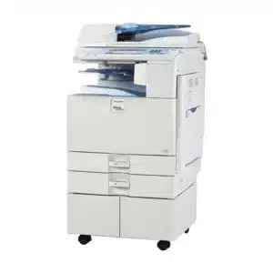 Fotocopiadora Ricoh Aficio MP C2050 - monocromática